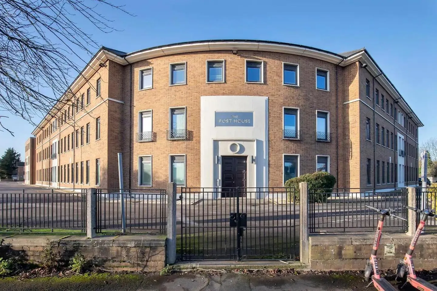 Exceptional One Bedroom Apartment In Gloucester GLOUCESTERSHIRE 0*,